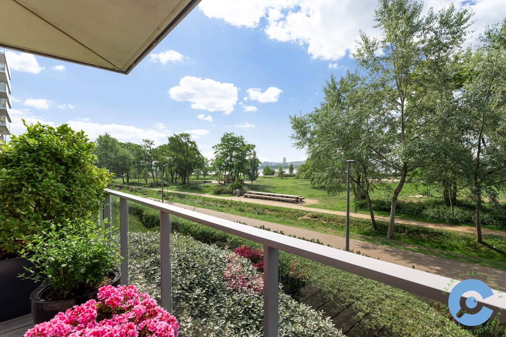 Luxe appartement met prachtige terrassen en zicht! 2