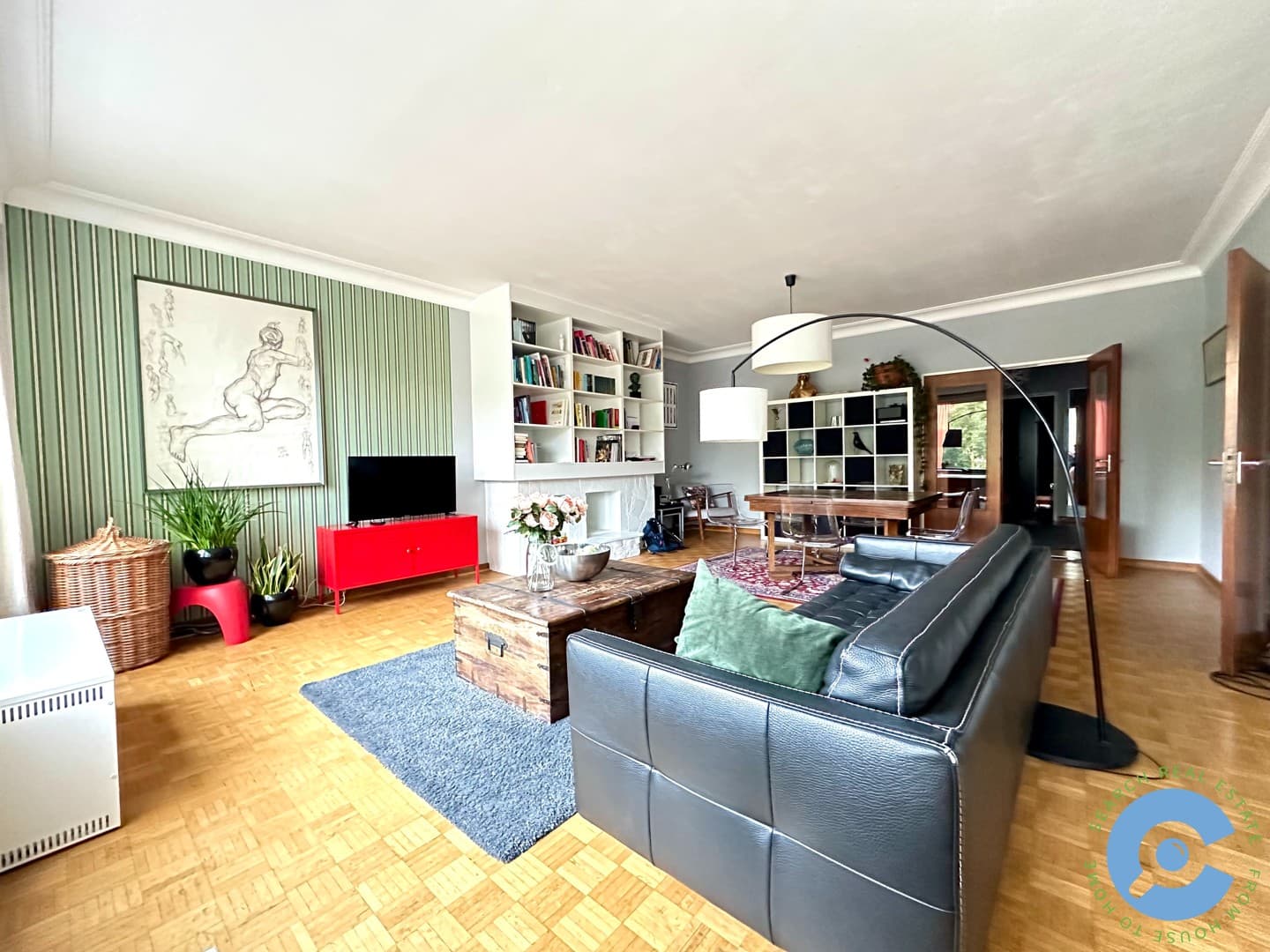 Ruim drie slaapkamer appartement met 2 terrassen