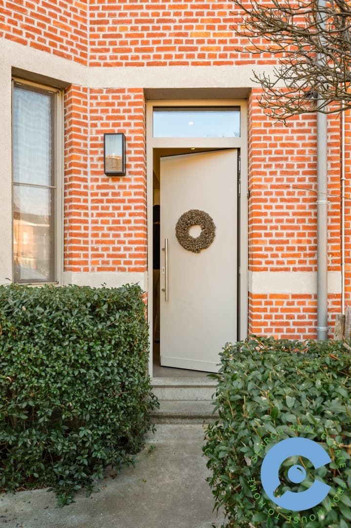 Charmante woonst met 4 slaapkamers en zonnige tuin 2