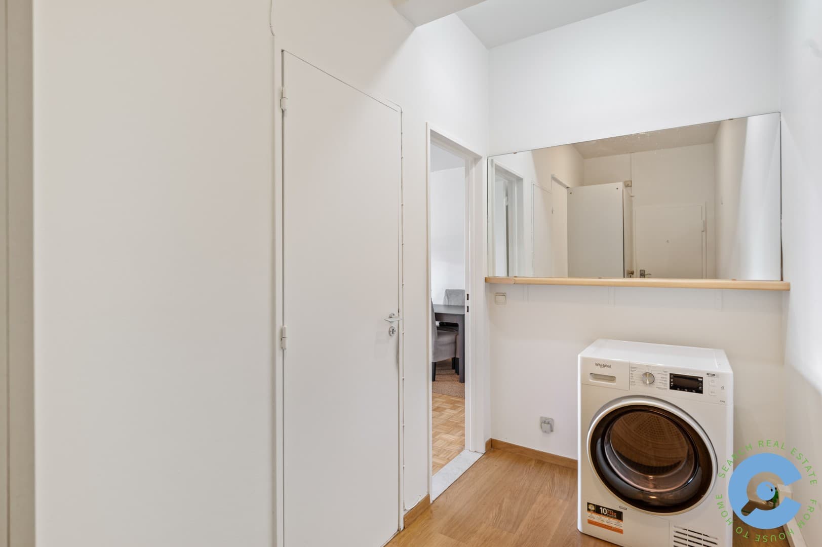 Centraal gelegen appartement met terras! 11