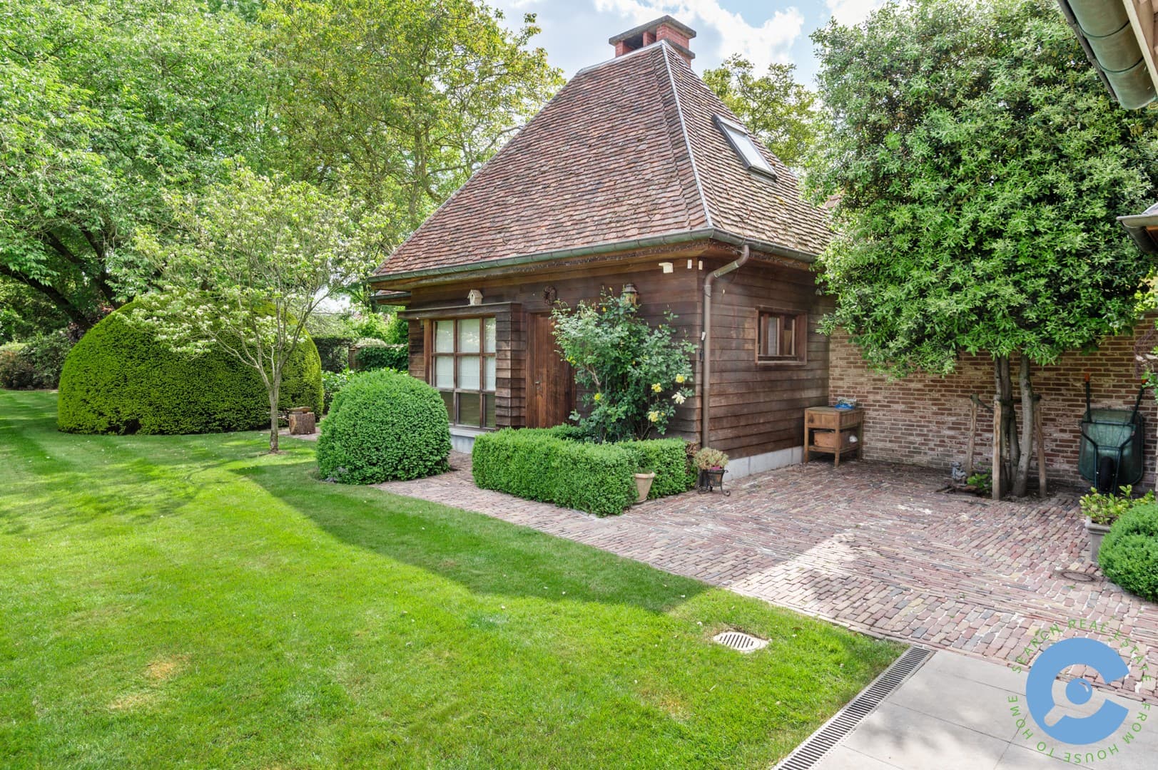 Exclusieve villa met parktuin en zwembad 21