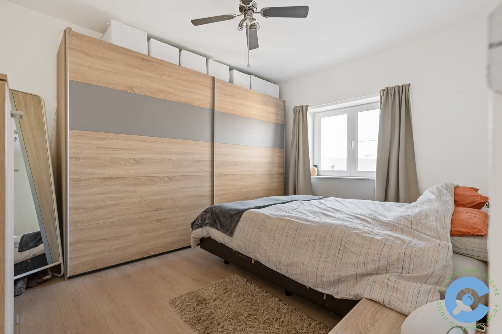 Ruim appartement met 2 slaapkamers en terras! 8
