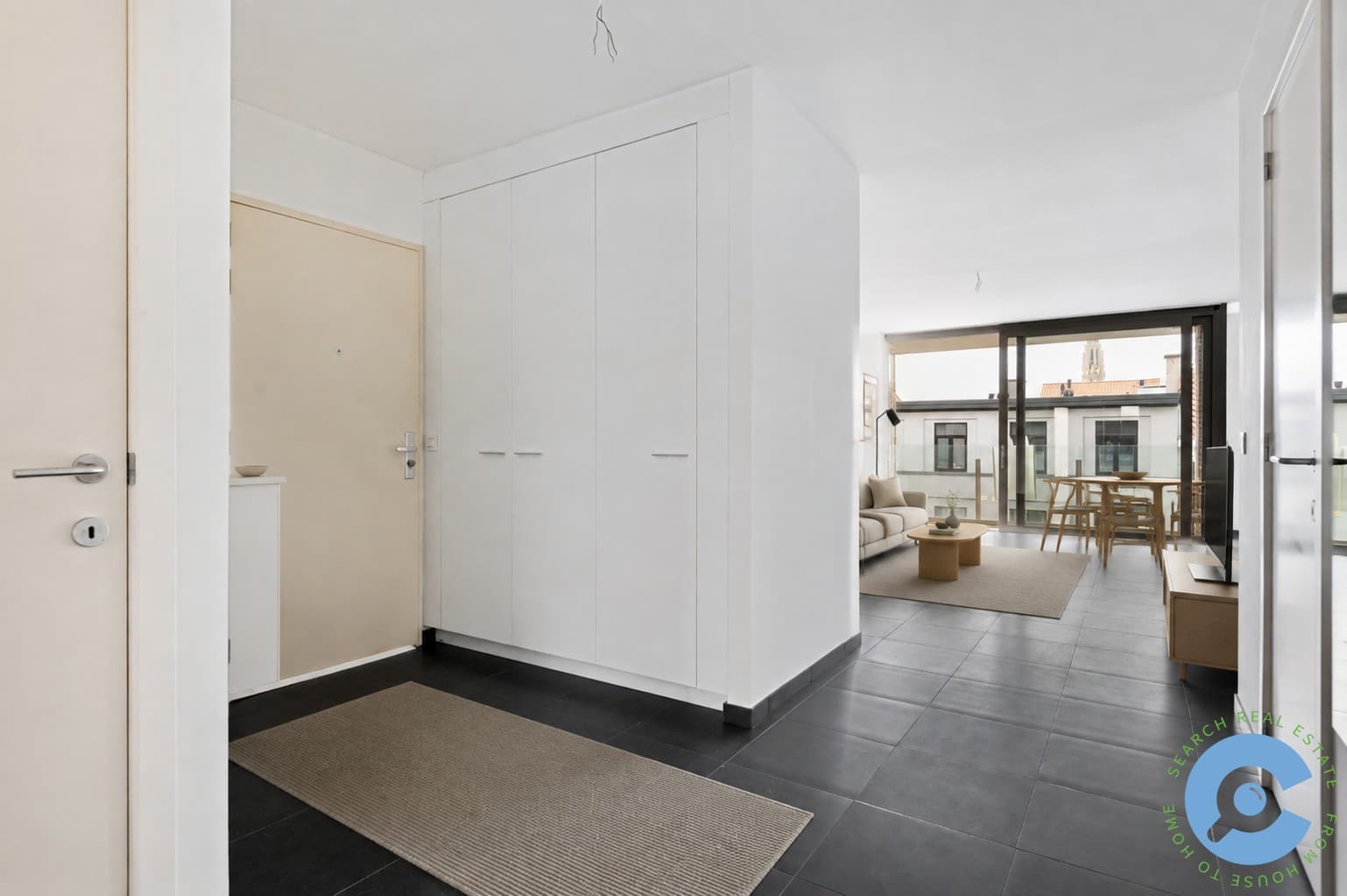 Instapklaar 2 slaapkamer appartement met terras 2