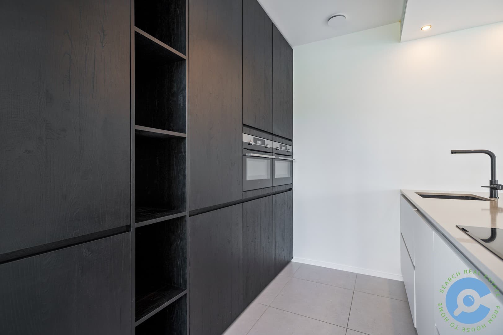 High-end 2 slaapkamer appartement met ruim terras 5