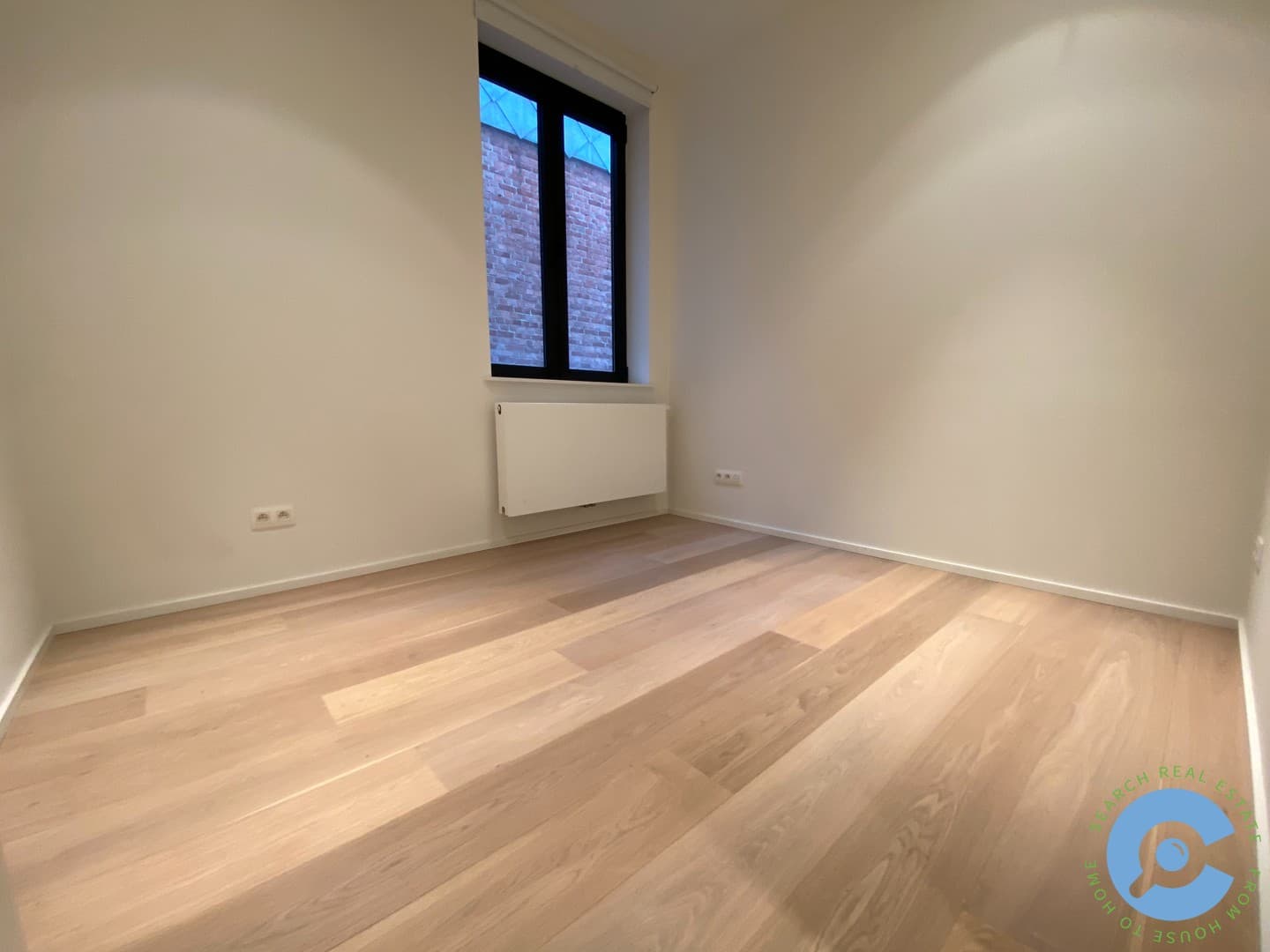 Ruim 2 slaapkamer appartement op TOP-ligging 9