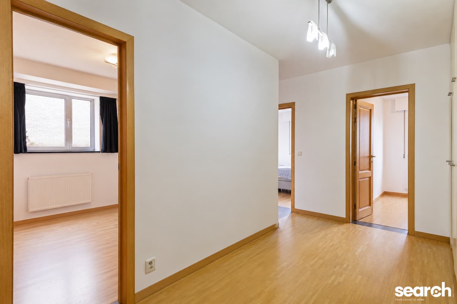 Ruim 3 slaapkamer appartement met terras en garage 7