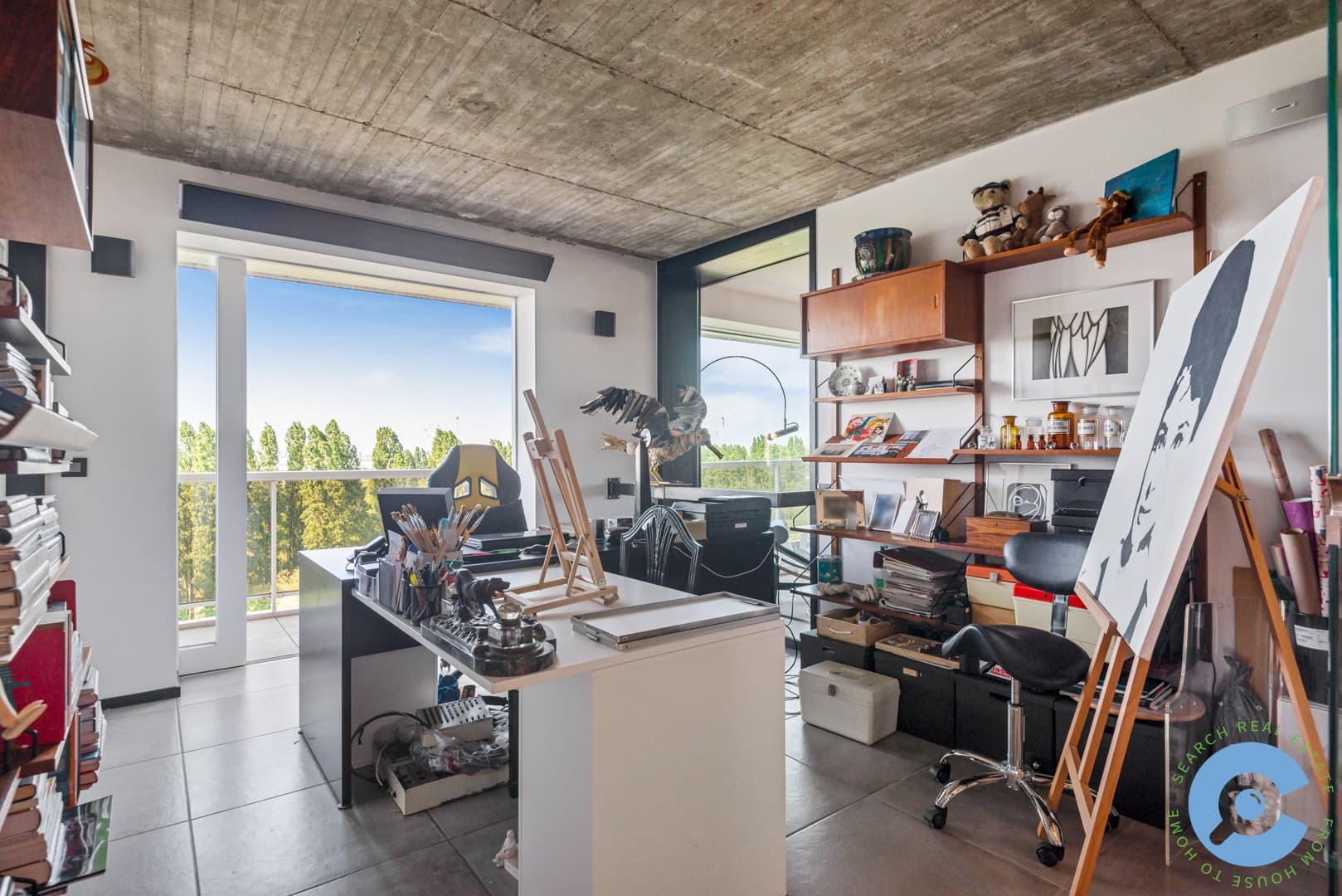 Riante penthouse met prachtige skyline views! 9