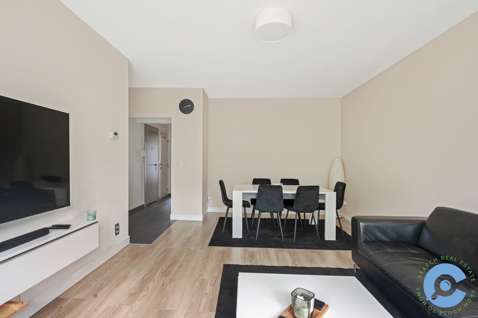 Leuk instapklaar twee slaapkamerappartement! 4