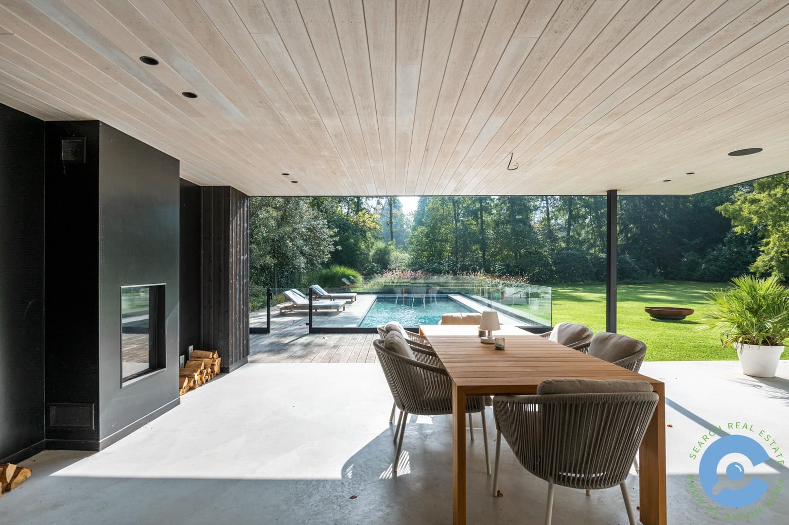 Prestigieuze villa met zwembad op toplocatie! 17