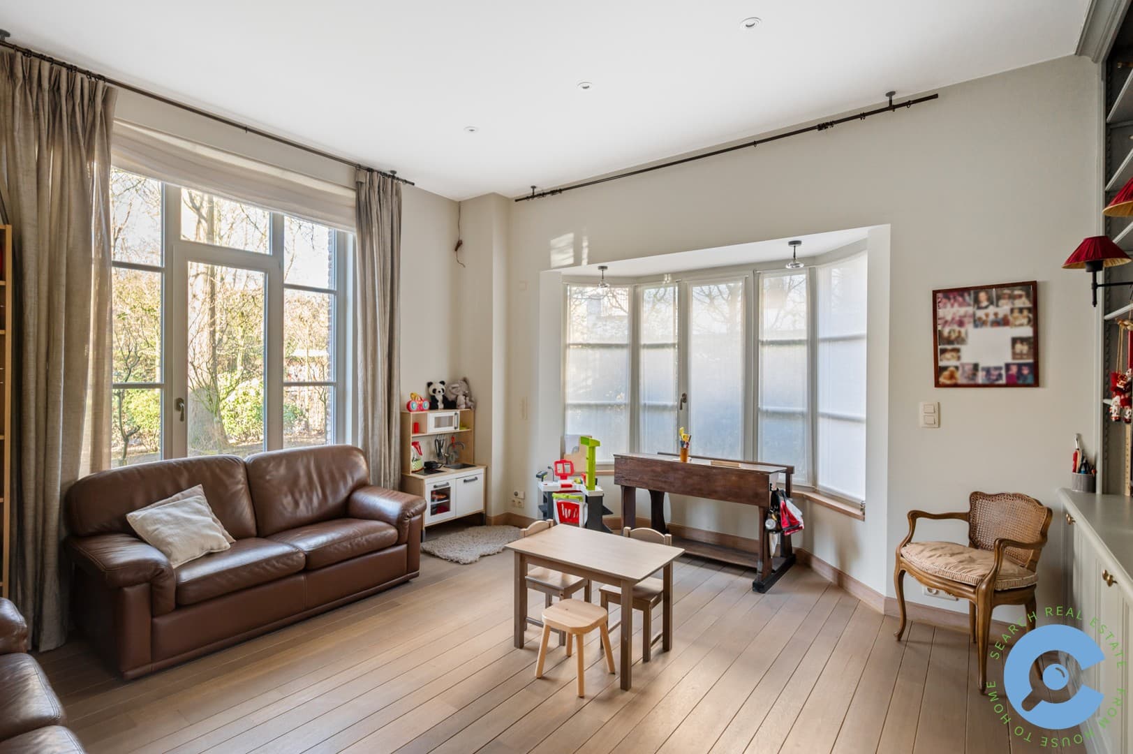 Exclusieve villa met parktuin en zwembad 4