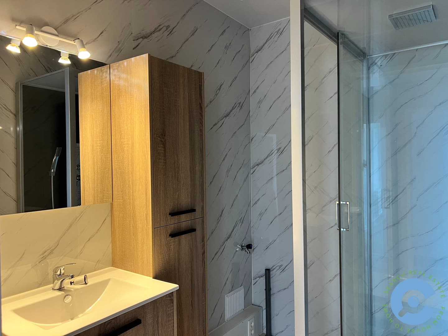 2-slaapkamerappartement met terras en garageplaats 11