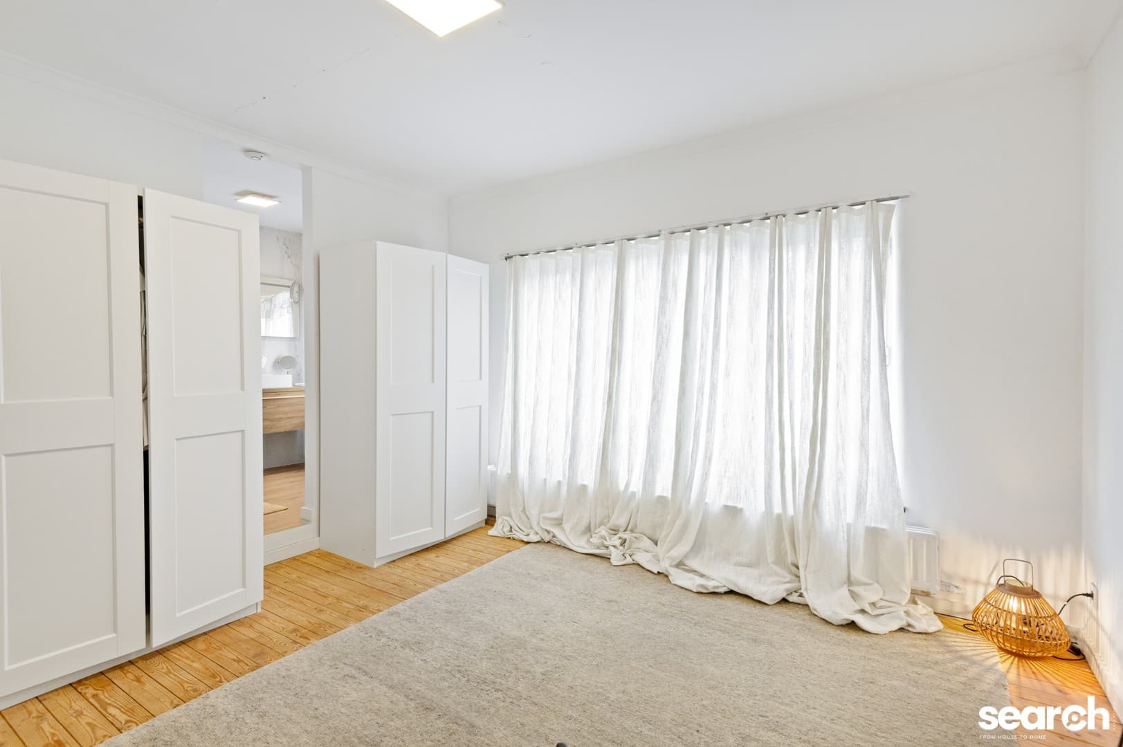 Lichtrijke woning met garage en tuin! 18