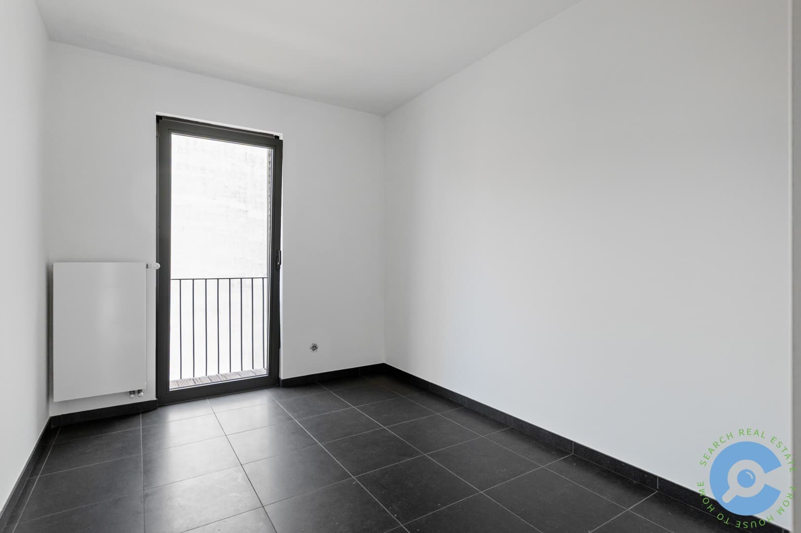 Instapklaar 2 slaapkamer appartement met terras 17