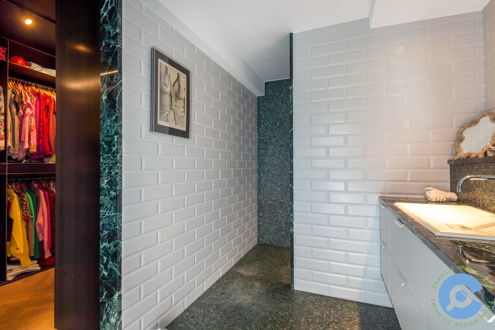 Riante penthouse met prachtige skyline views! 13