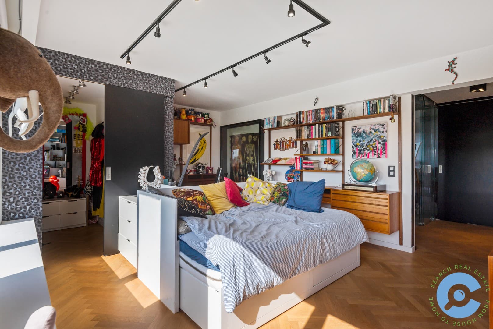 Riante penthouse met prachtige skyline views! 16
