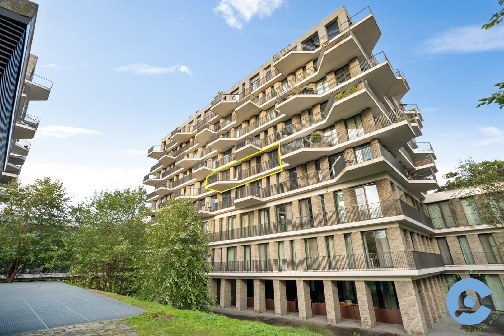Lichtrijk 2 slaapkamer appartement met terras 12