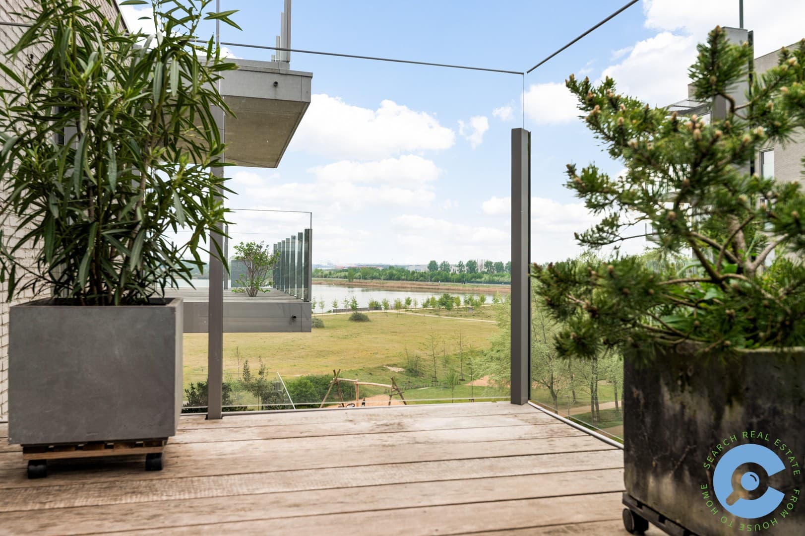 Recent appartement met 2 slaapkamers en terras! 8