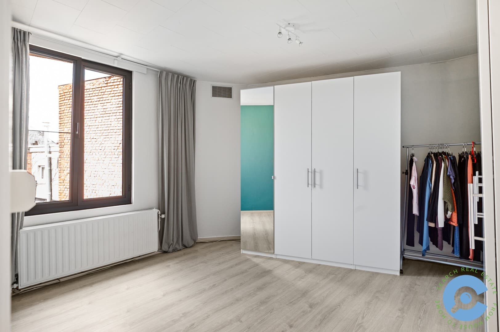 Gezellige lichtrijke woning met 3 slaapkamers! 13