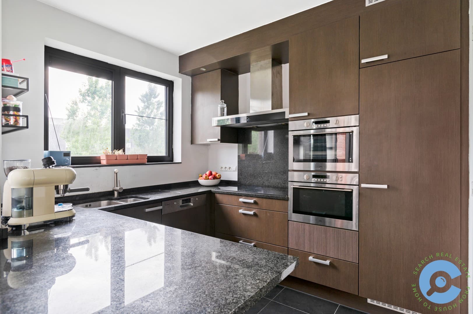 Ruim recent dakappartement met 2 terrassen! 9
