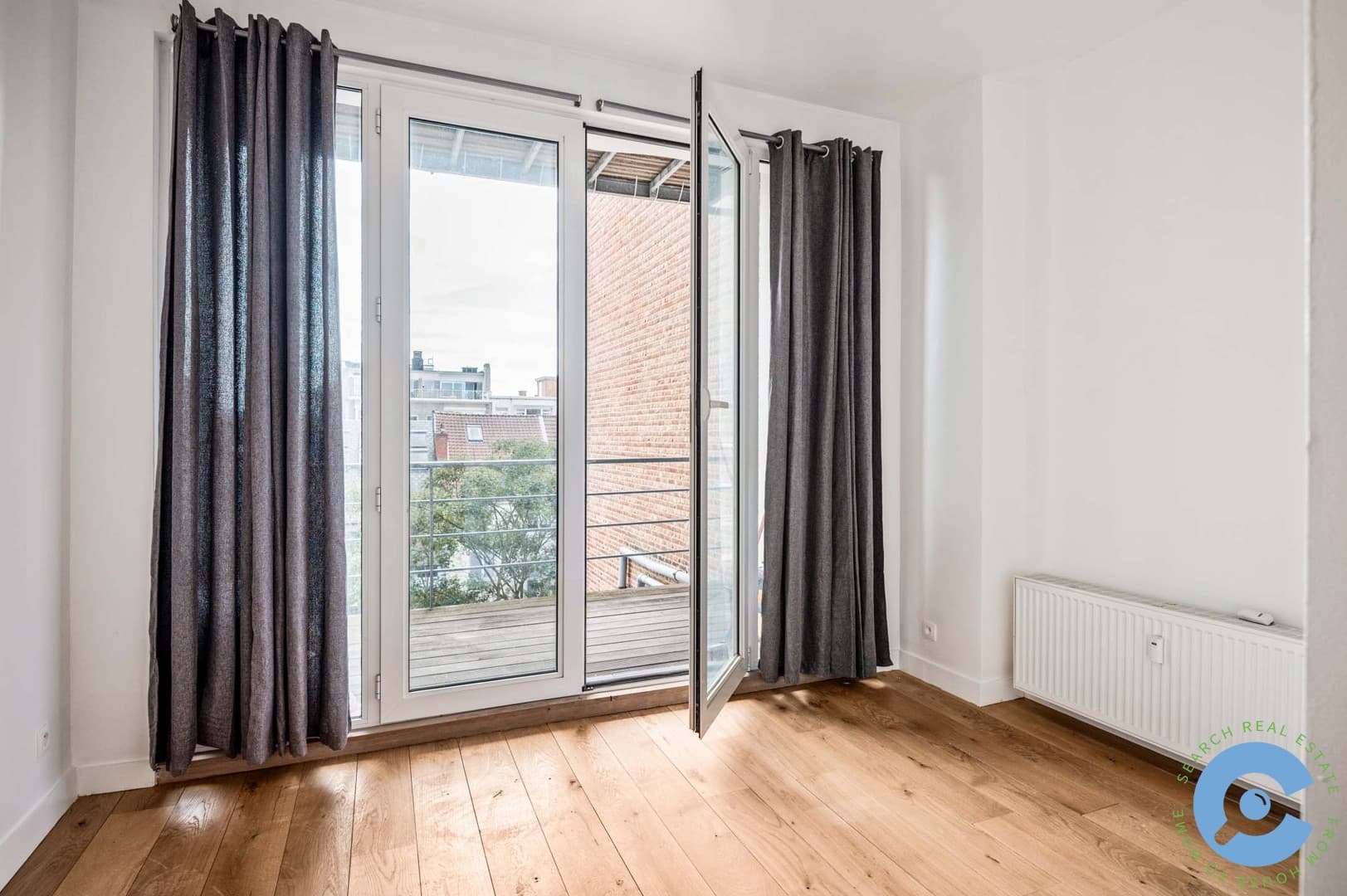 Gerenoveerd appartement met 2 slpk en terras! 9