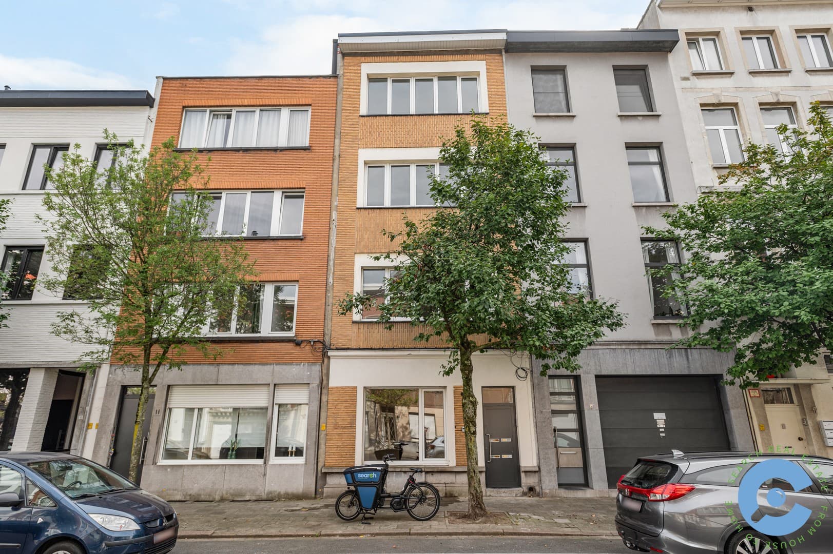 Gerenoveerd gelijkvloers appartement met terras! 11