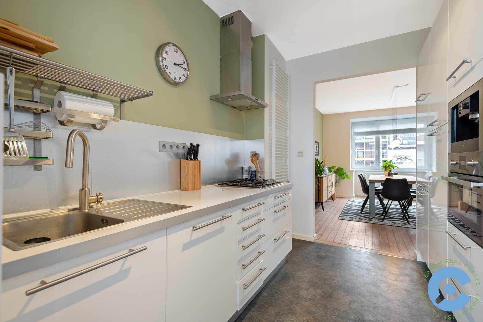 Ruim, instapklaar twee slaapkamerappartement! 6