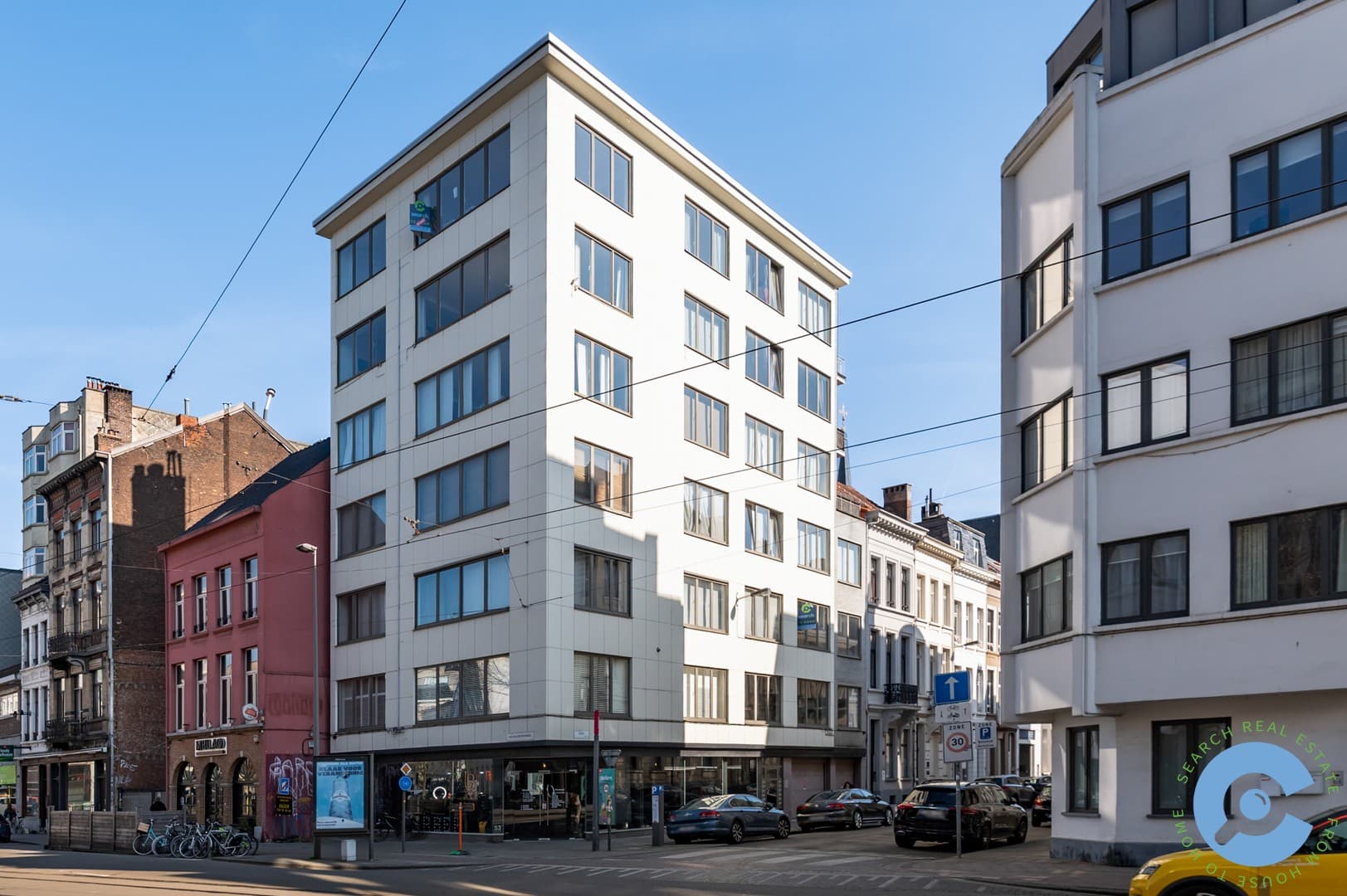 Instapklaar 1 slaapkamer appartement met terrasje 16