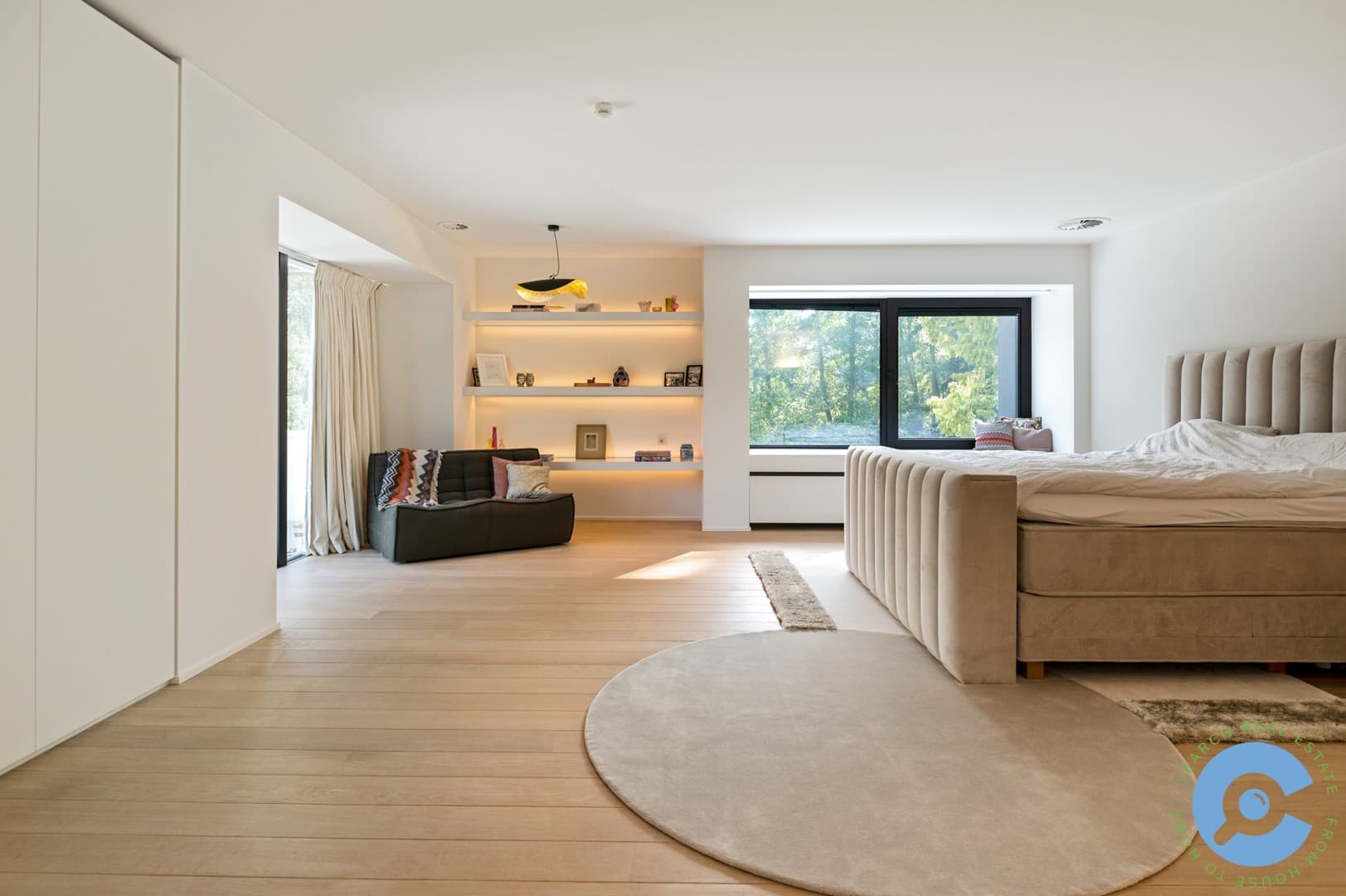 Prestigieuze villa met zwembad op toplocatie! 20