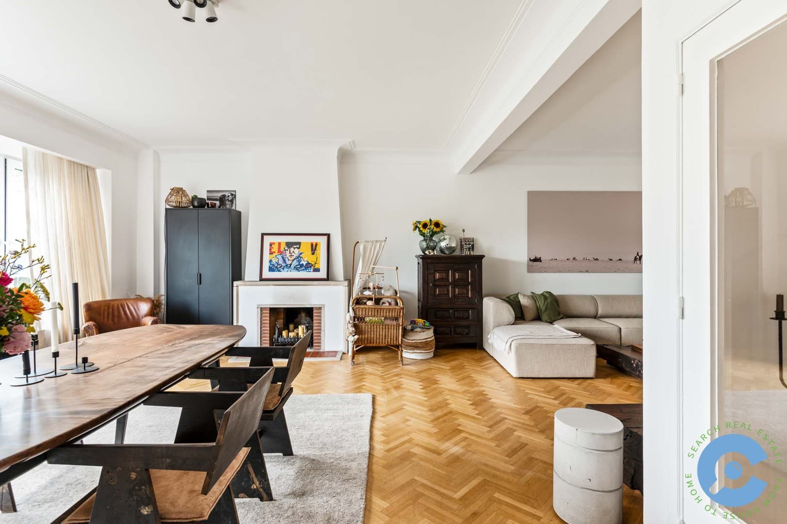 Ruim appartement met terras, tuin en parking 3