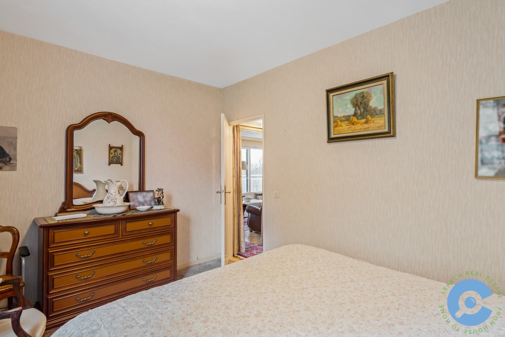 Te renoveren appartement met 3 slpk en terras! 12