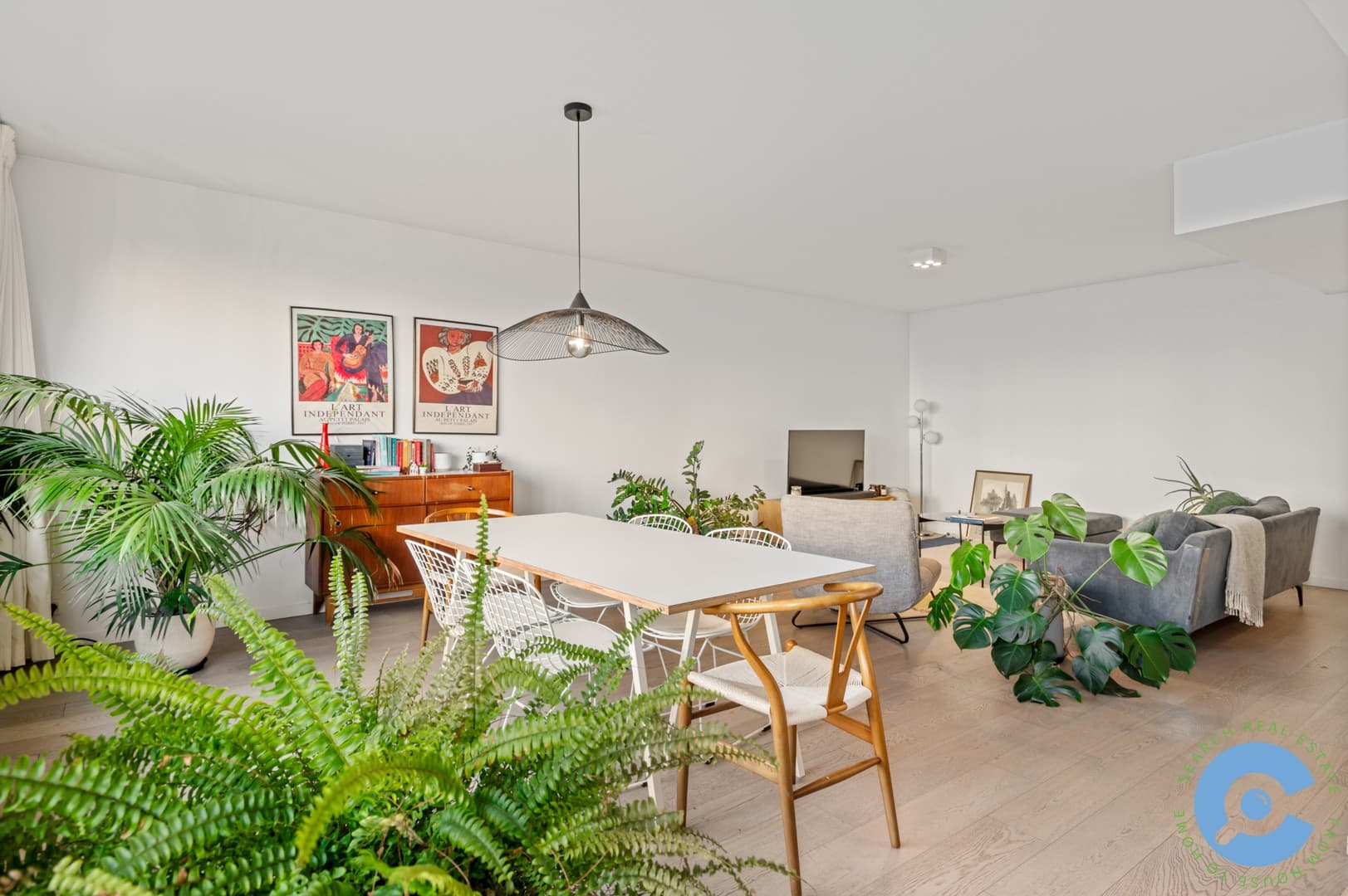 Ruim 2 slaapkamerappartement met terras!
