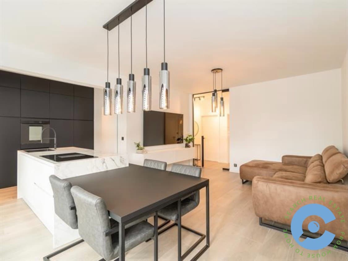 Instapklaar 2 slaapkamer appartement met terras 2