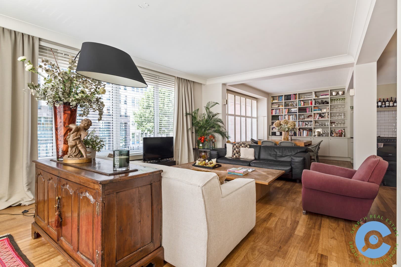 Ruim 1 slaapkamer appartement met heerlijk terras 2