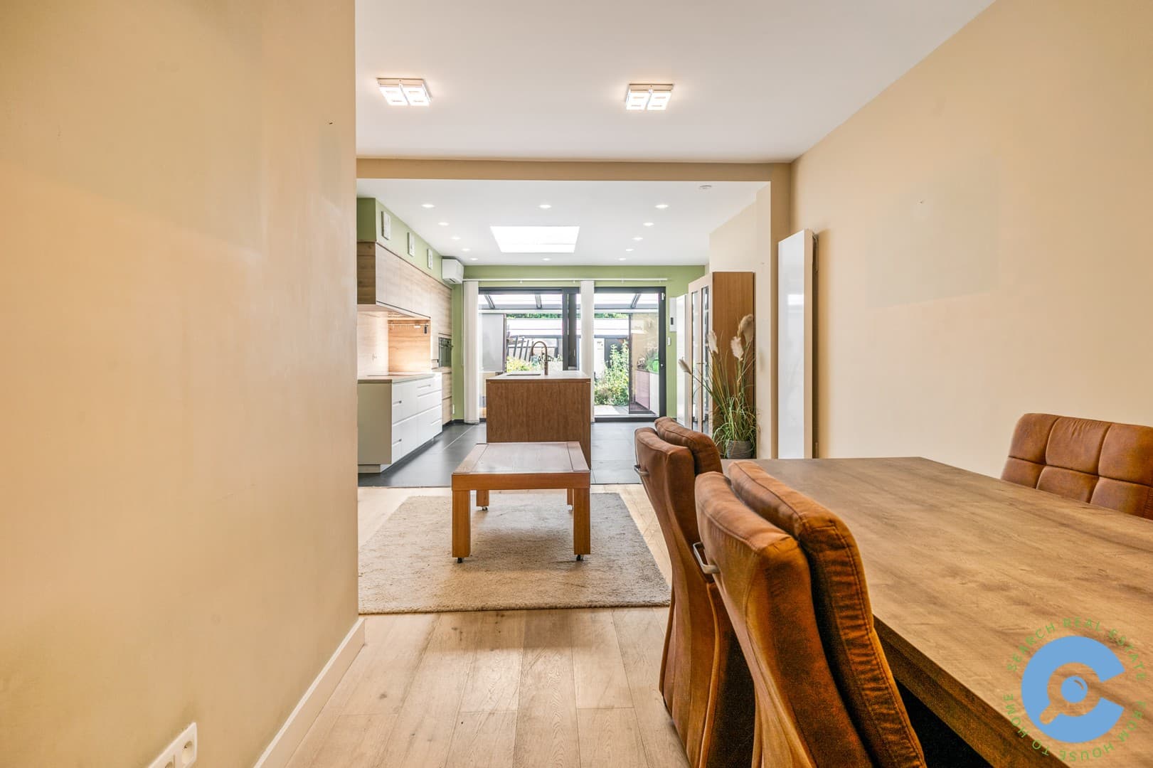 Gezellige woning met tuin en dubbele garage! 6