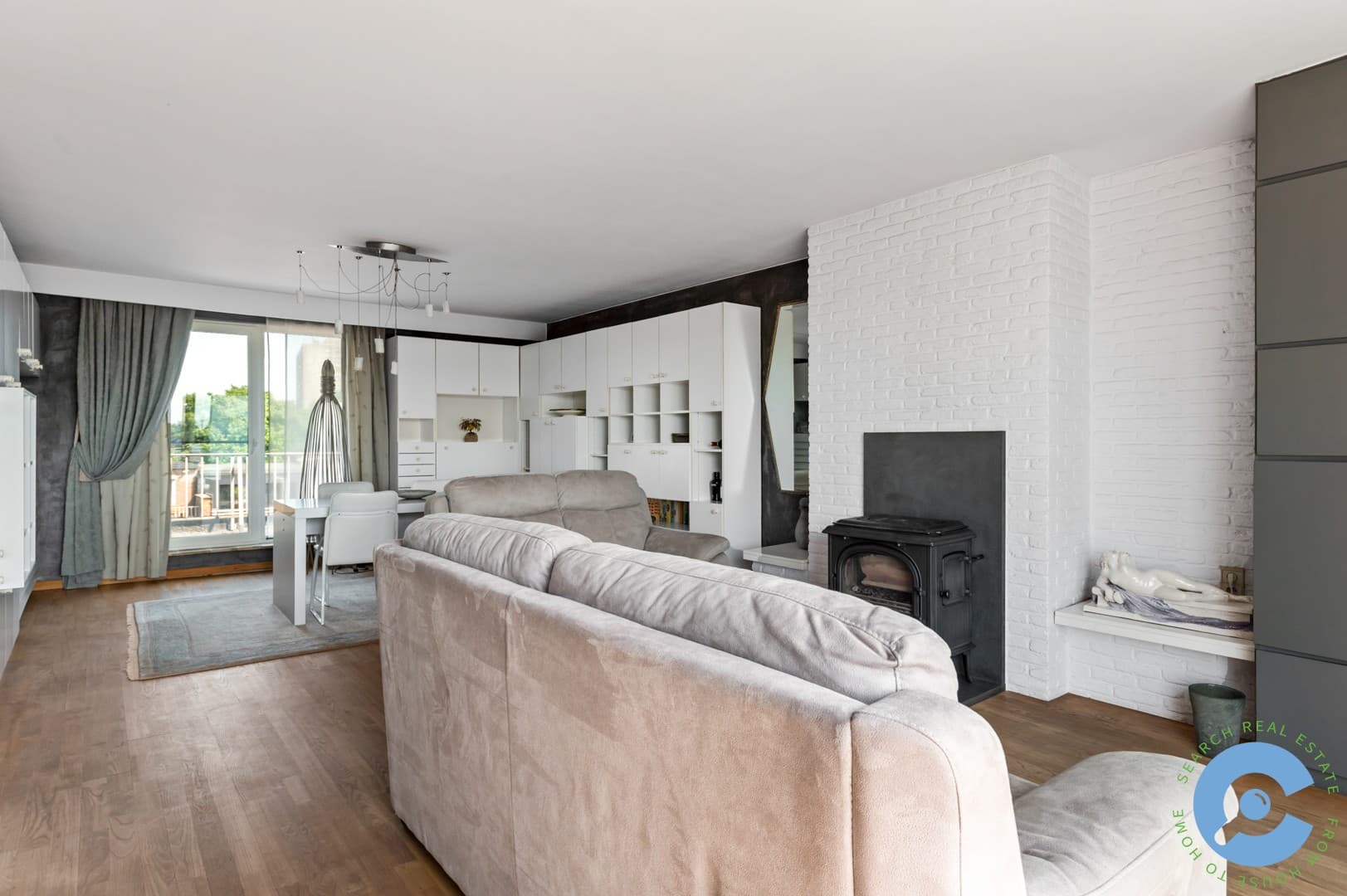Zonnige penthouse met 2 ruime terrassen en garage! 6