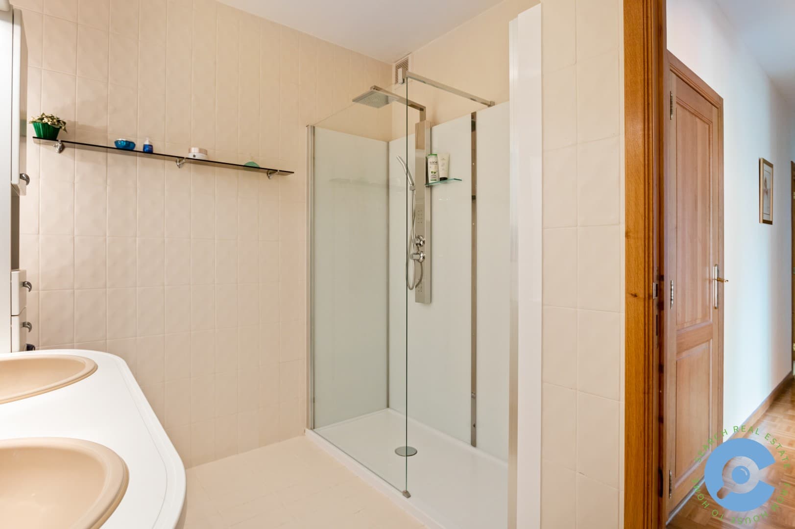 *** VERKOCHT *** 3 slaapkamer appartement met terras in het groen! 18