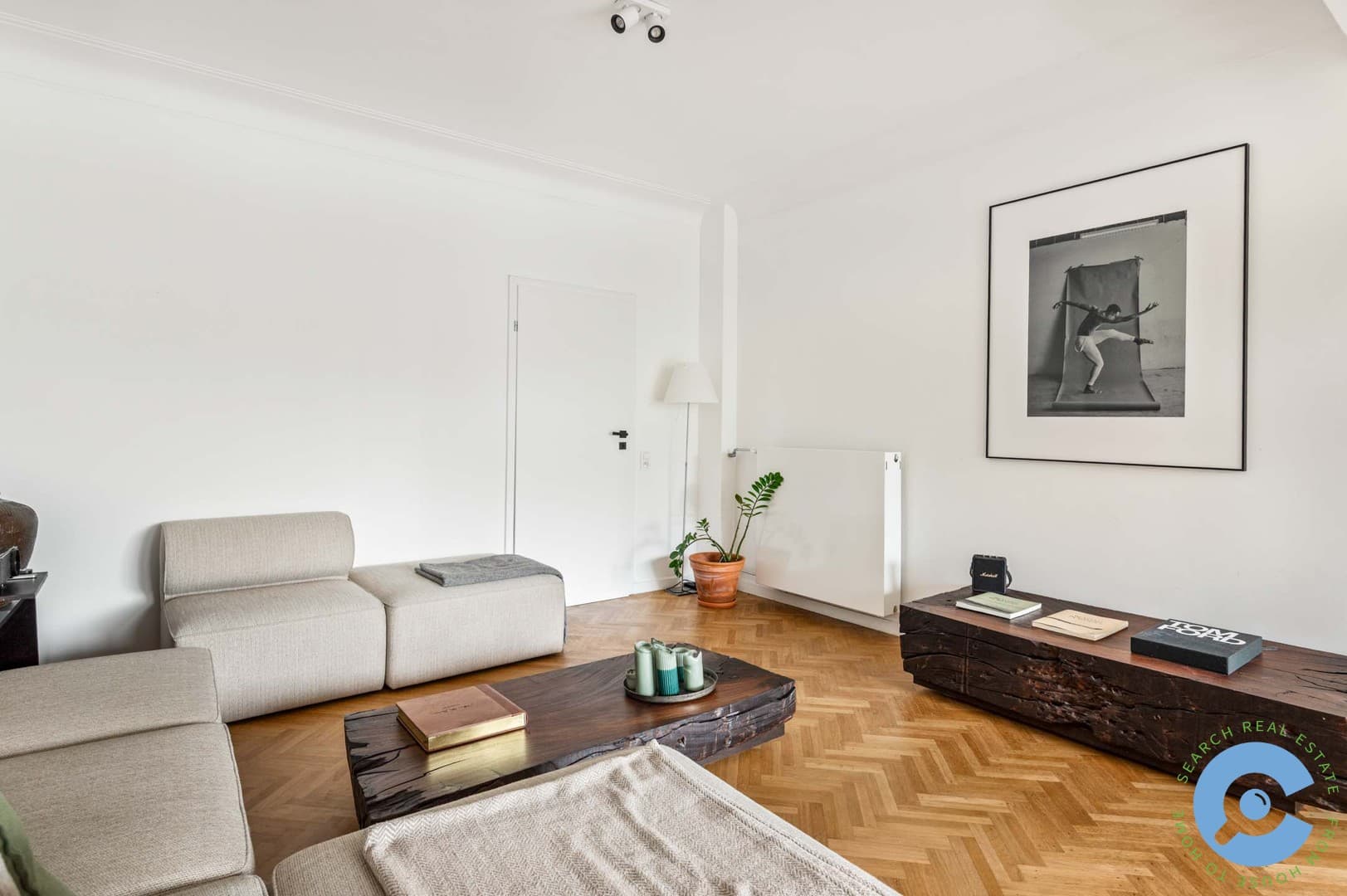 Ruim appartement met terras, tuin en parking 8