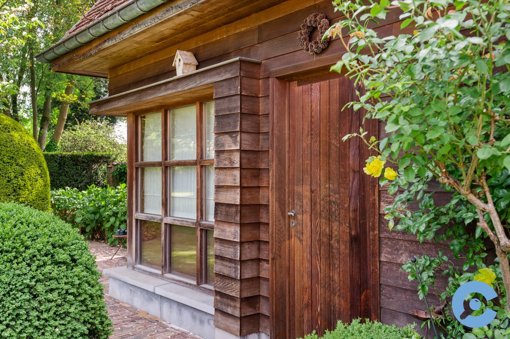 Exclusieve villa met parktuin en zwembad 20