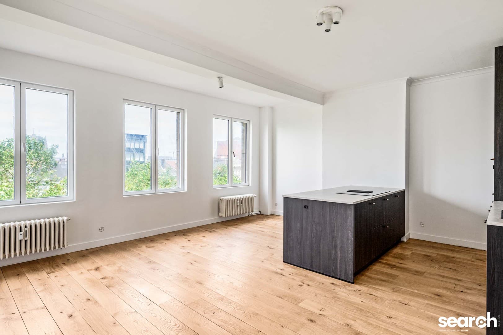 Gerenoveerd appartement met 2 slpk en terras! 6