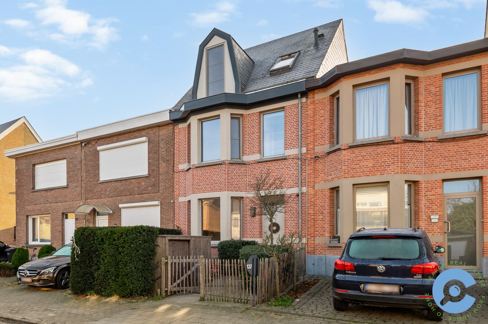 Charmante woonst met 4 slaapkamers en zonnige tuin