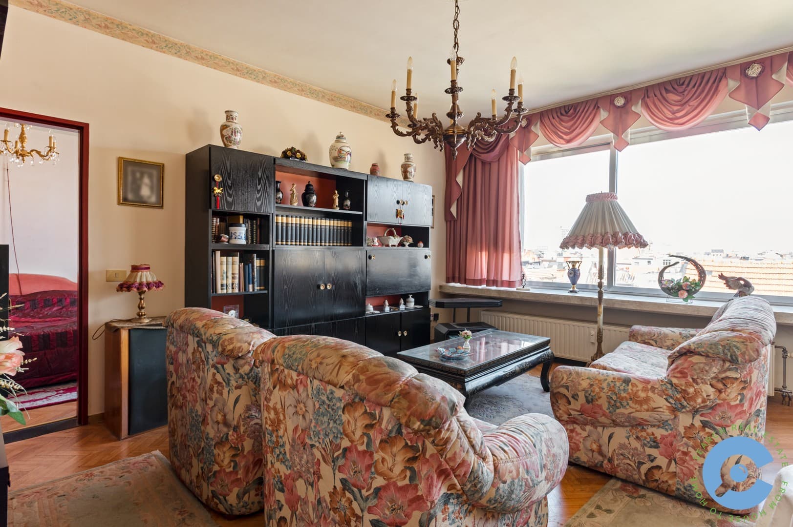 Te renoveren appartement met 1 slaapkamer 3