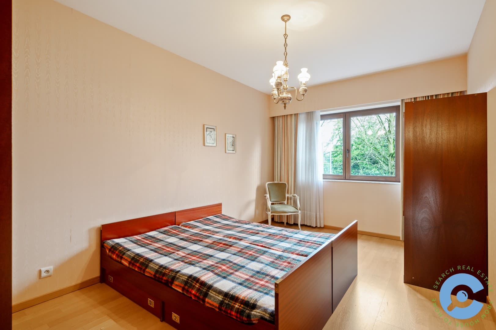 Ruim appartement met 2 slpk in Res Nachtegalenhof 16