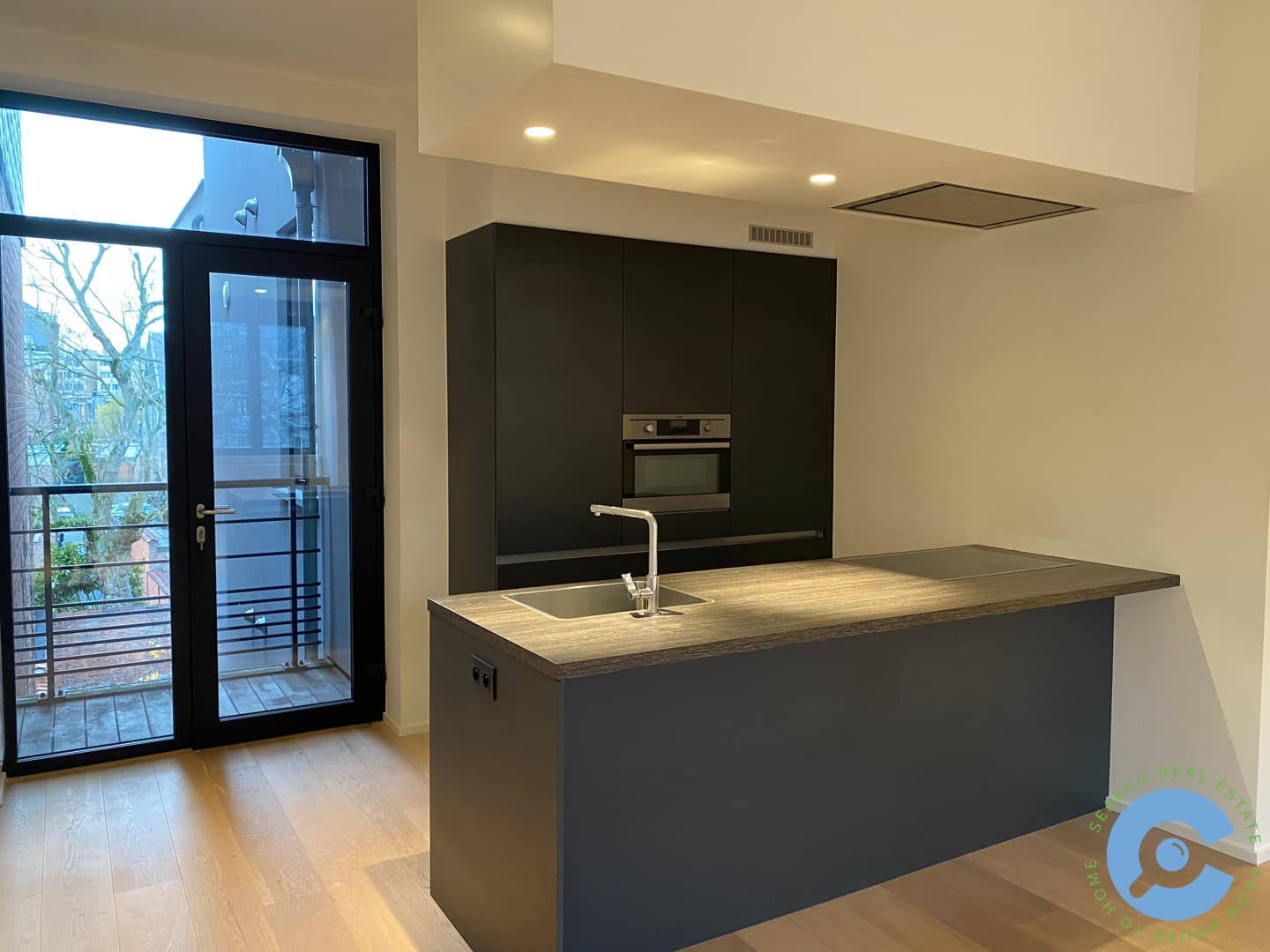 Ruim 2 slaapkamer appartement op TOP-ligging 5