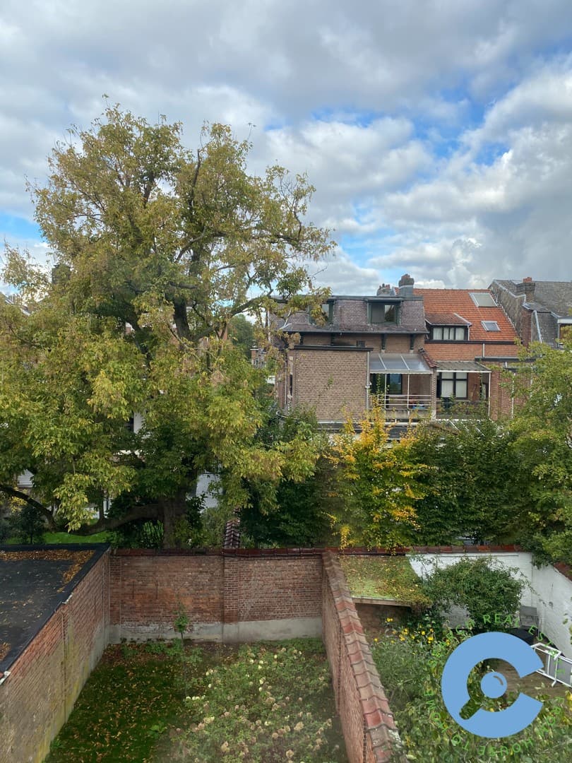 Ruim 2 slaapkamer appartement op TOP-ligging 6