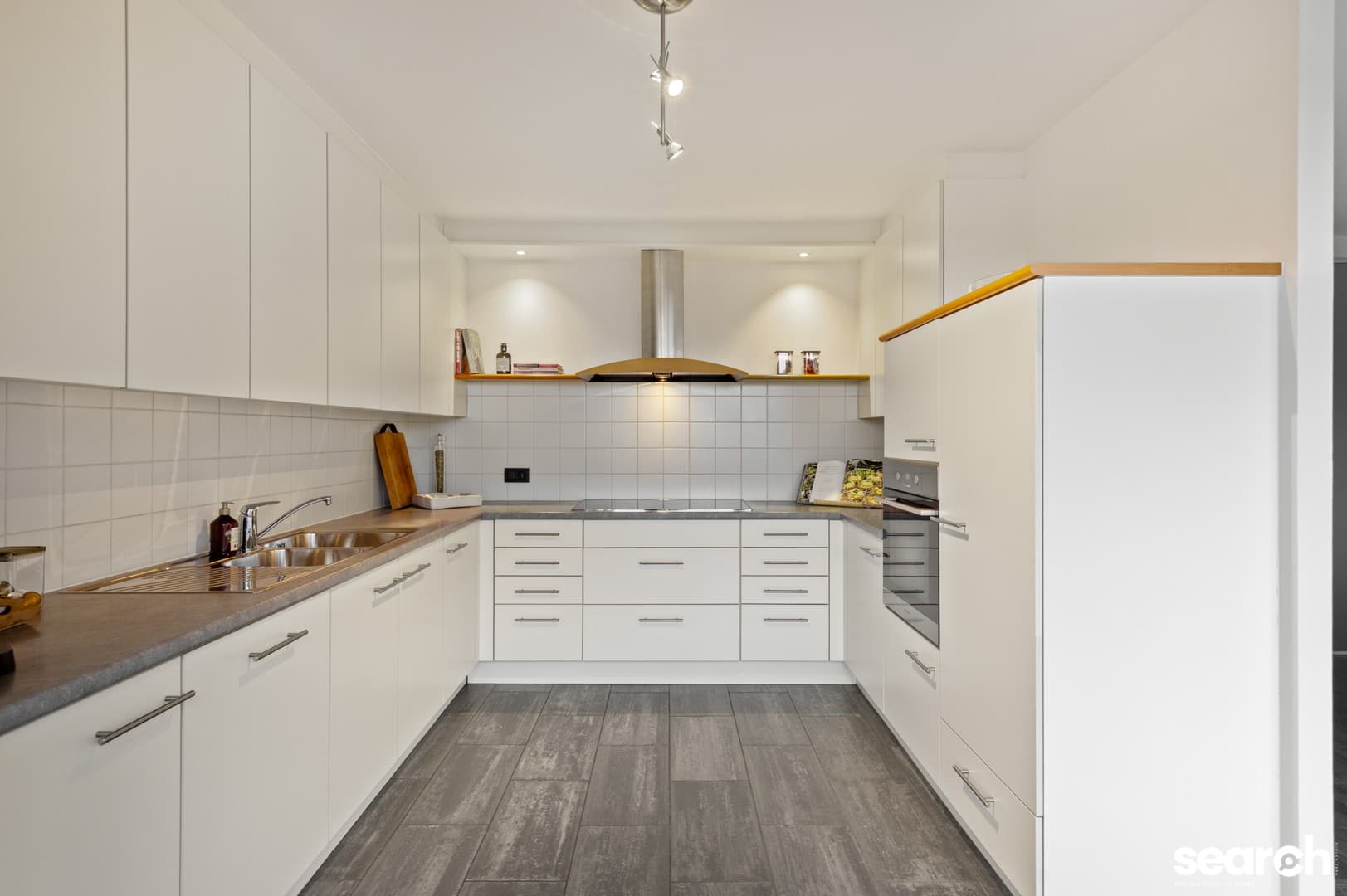 Ruime penthouse met 4 slaapkamers 5