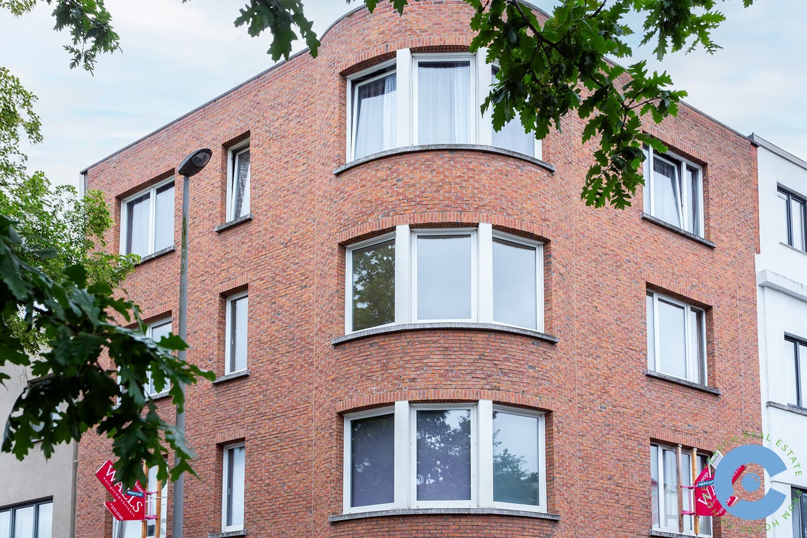 Lichtrijk hoekappartement met 2 slaapkamers 13