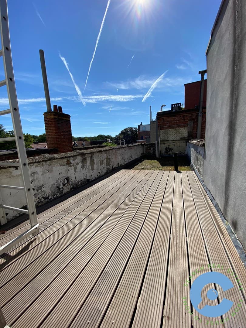 Instapklaar appartement (1 slpk) op TOP locatie 8