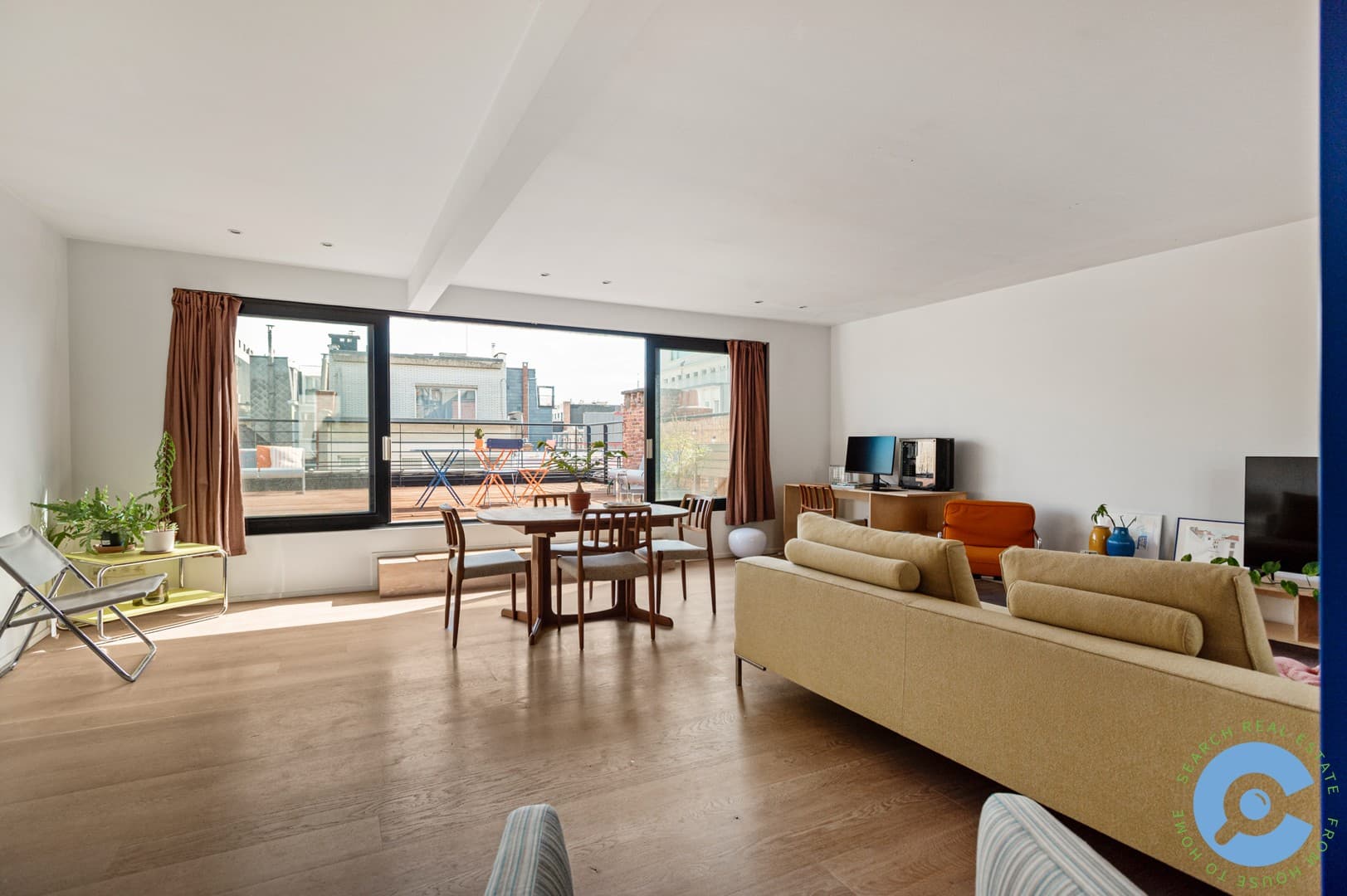 Penthouse studio met ruim terras op TOP-locatie! 6