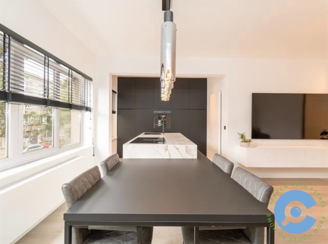 Instapklaar 2 slaapkamer appartement met terras 3