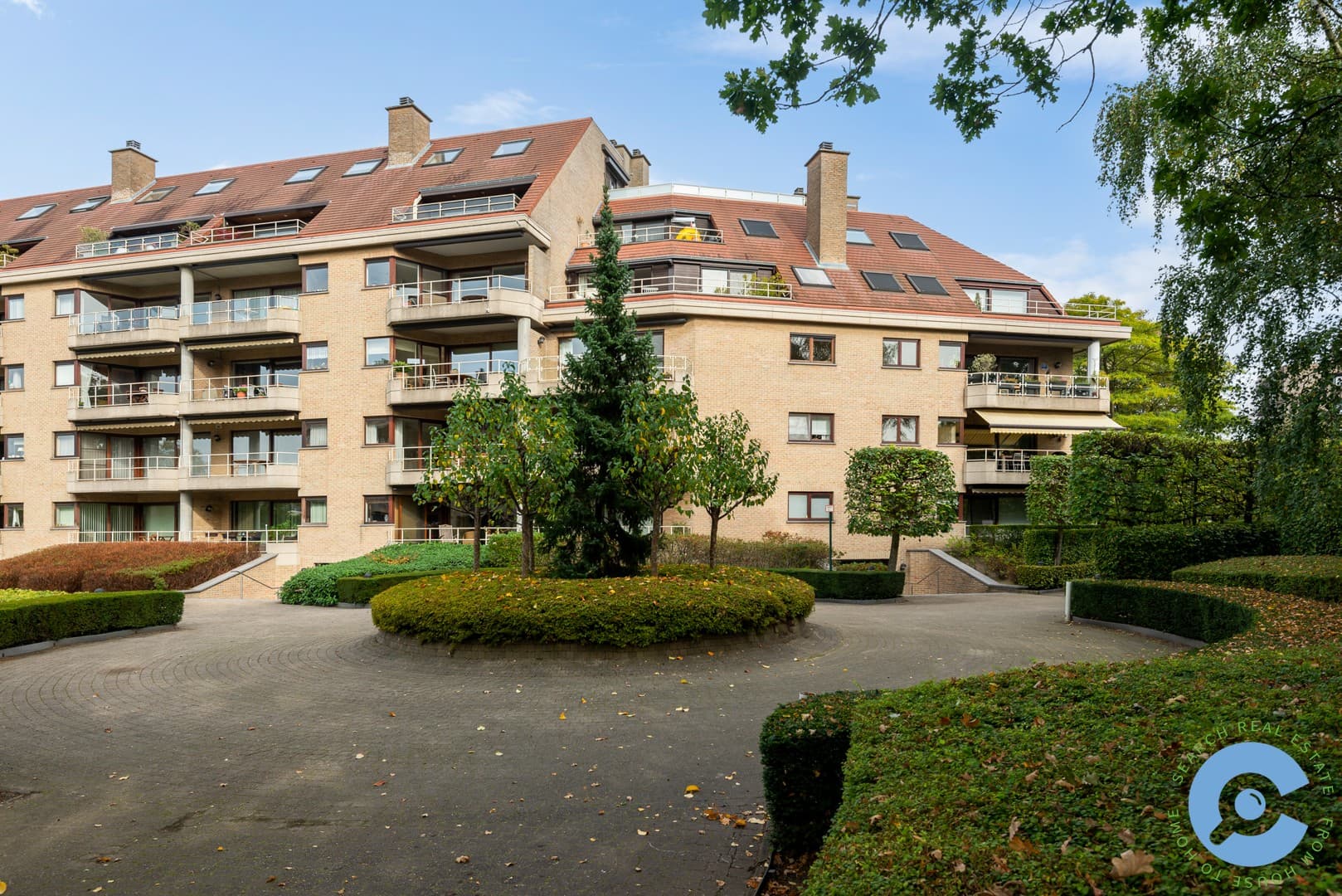 Ruim appartement met 2 slpk in Res Nachtegalenhof 3